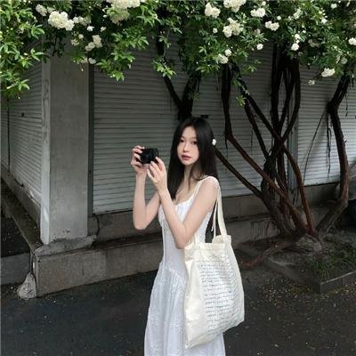 诡影幢幢